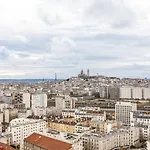 Guestready - High-Rise Haven With Attractive Views