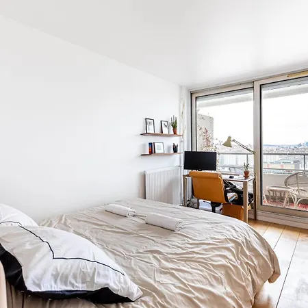Guestready - High-rise Haven With Attractive Views * Parigi